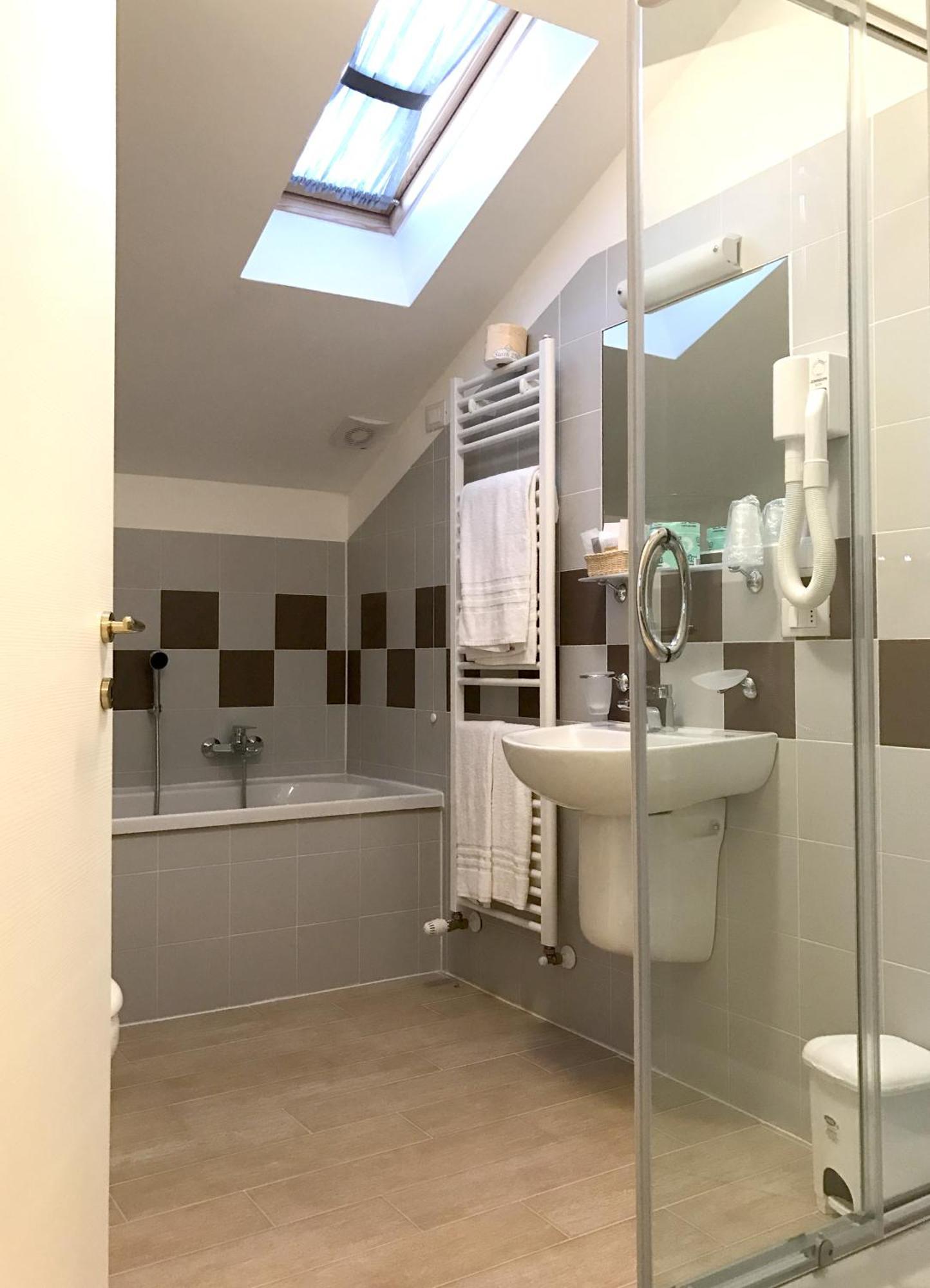 Prosciutti Picaron Guest house